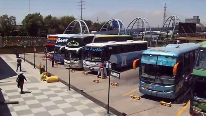 BUSES DE TRANSPORTE INTERPROVINCIAL NO PODRÁN REALIZAR PARADAS INTERMEDIAS