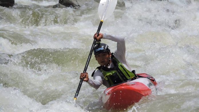 ERIBERTO GUTIERREZ MEDALLA DE BRONCE EN KAYAK DE LOS PANAMERICANOS SANTIAGO 2023 RECONOCE APOYO DE LAS BAMBAS